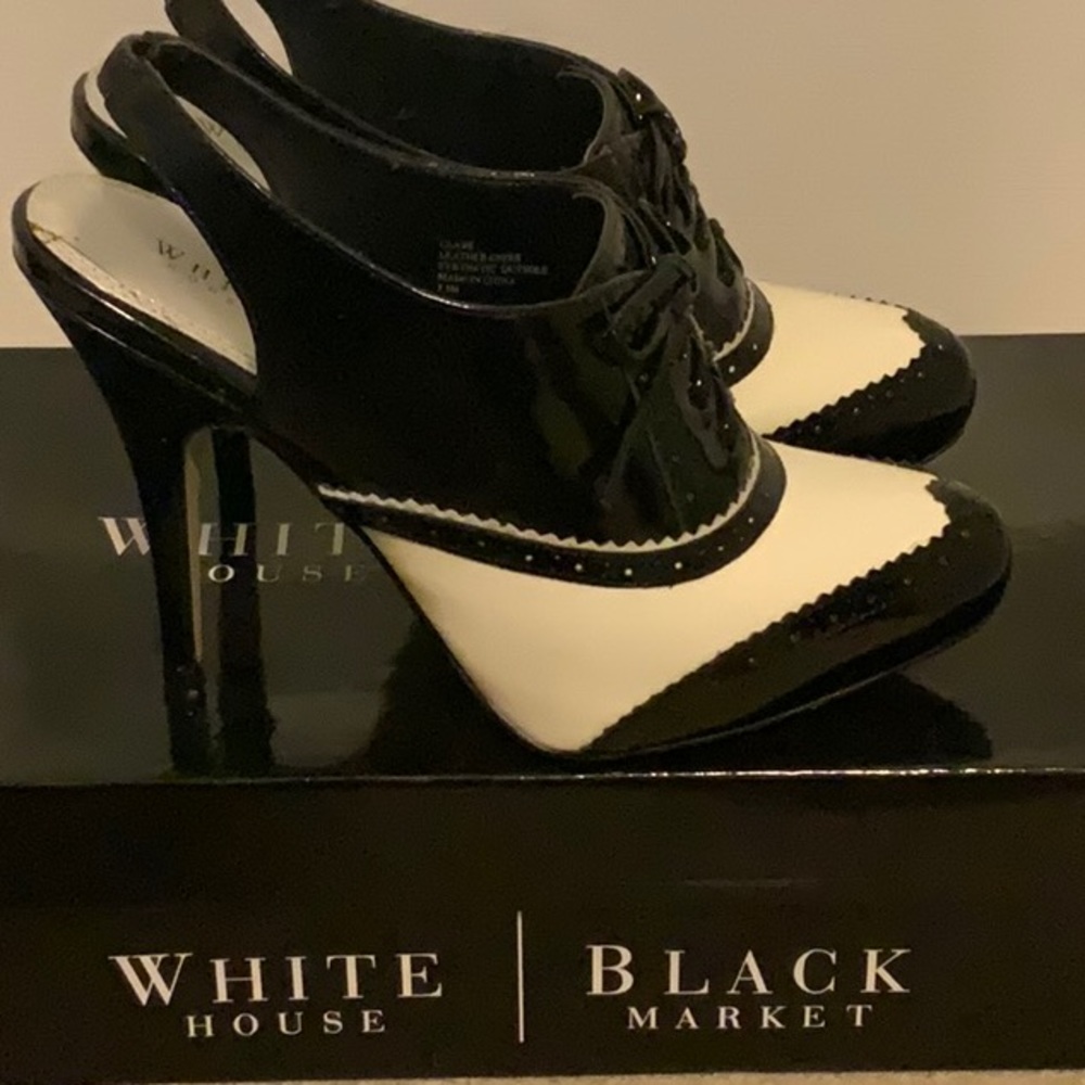 Beautiful!! White House Black Market!